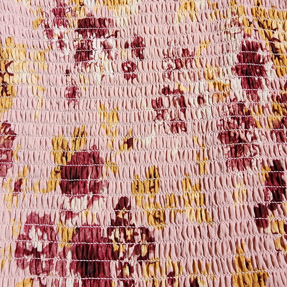 NWT EXPRESS FLORAL TOP - Picture 10 of 14